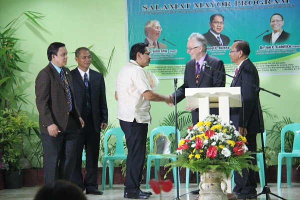 “I know that there lies more to do in this city to make it a better place to live in and this event inspires me to do much more,” said Mayor Ronnel C Rivera of General Santos City after receiving a Plaque of Appreciation during a Thanksgiving banquet held for him at the headquarters of the Church in Southern Mindanao.  